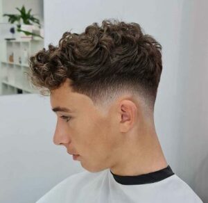 Share 165+ fade haircuts curly hair best